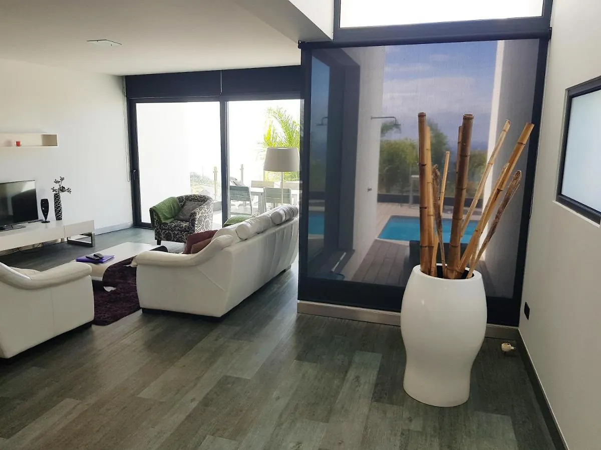 Sunshine Villa With Optionally Heated Pool 150M Above Ocean & Sandy Beach Estreito Da Calheta 0*,  Portogallo